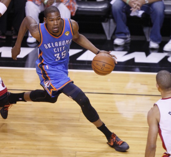 马卡：土耳其客平西班牙后更衣室发生盗窃事件，手表戒指丢失（马卡报：土耳其客场战平西班牙后更衣室遭窃，手表与戒指失踪）