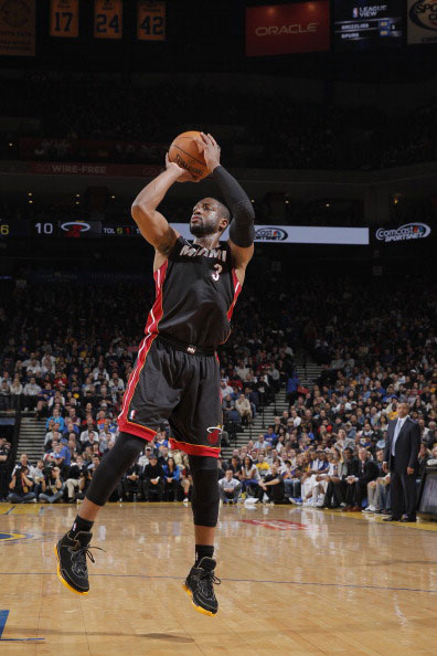 邓卓翔：完成保级任务就是最实在的，我们这个团队已倾尽所有（邓卓翔：保级是最务实的目标，球队已拼尽全力）