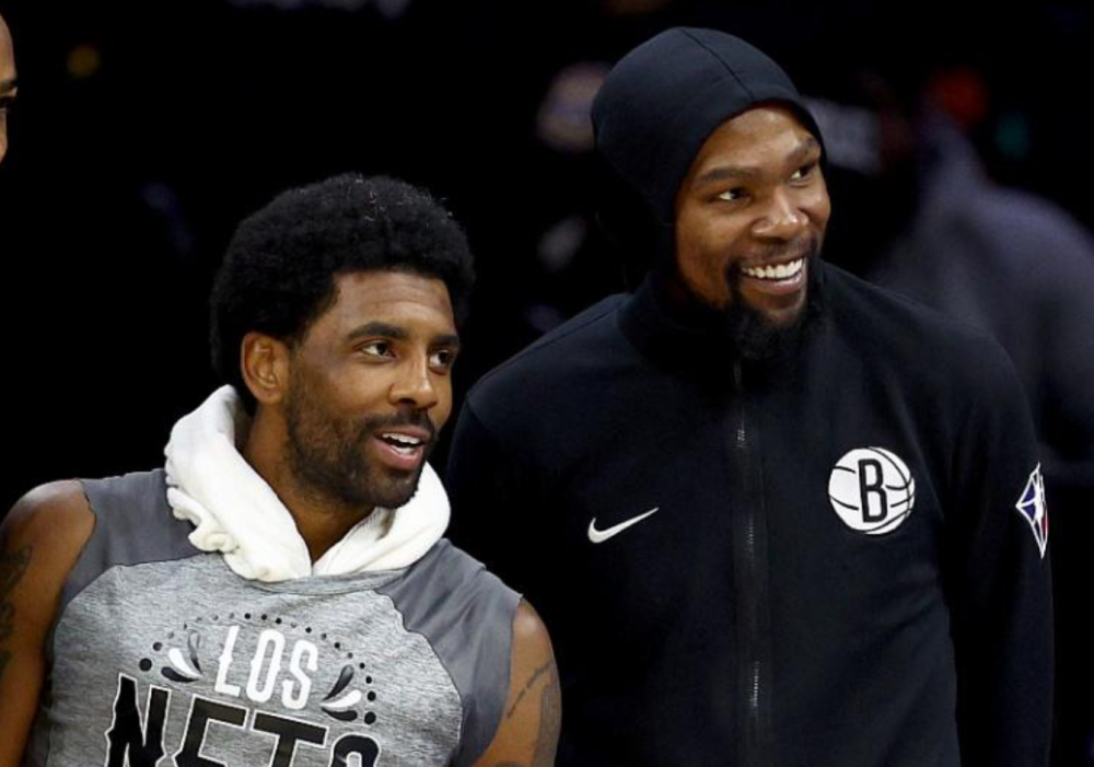 C罗：也许未来我会再接受一次采访，好好谈谈我对足球的看法（C罗：未来或再接受采访，详谈我的足球观）